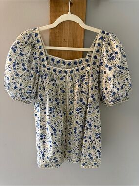 Max Studio Blue and Cream Floral Puff Sleeve Blouse, NWTs